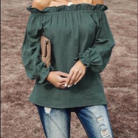 Off shoulder top - Picture 2 of 4